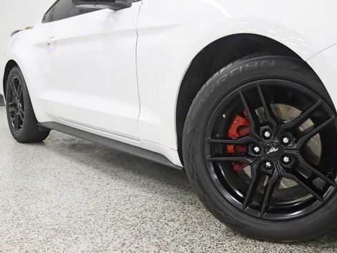Used 2021 Ford Mustang Premium RWD image 4