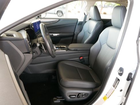 Used 2026 Lexus NX 350h AWD w/ Accessory Package (2T) image 2