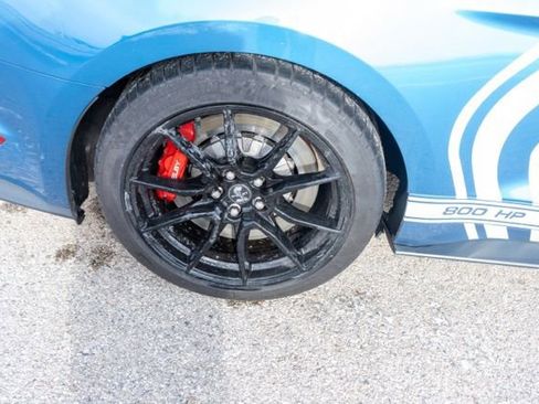 Used 2020 Ford Mustang Shelby GT350 w/ Technology Package image 8