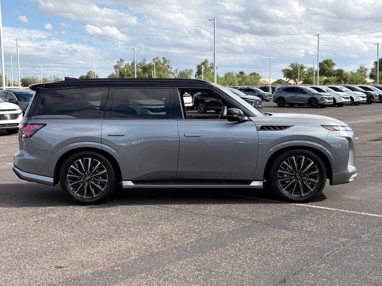 New 2027 INFINITI QX80 Autograph AWD/4WD image 7