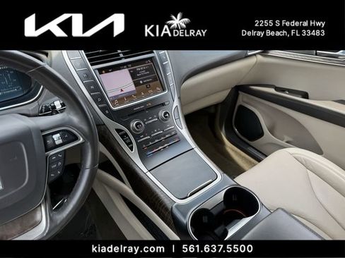 Used 2019 Lincoln Nautilus Reserve FWD image 24