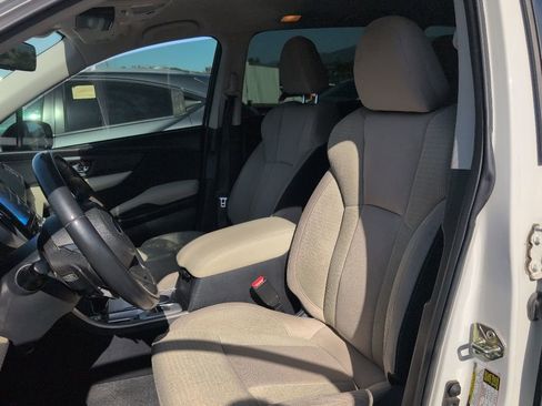 Used 2020 Subaru Ascent Premium w/ Convenience Package AWD/4WD image 6