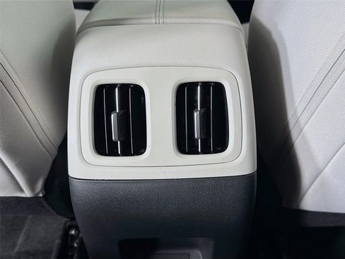 Certified 2025 Hyundai Tucson SEL FWD image 24