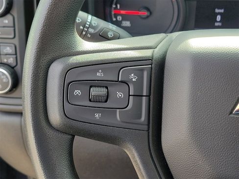 Used 2024 Chevrolet Silverado 2500 Custom w/ Custom Value Package image 22