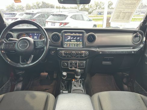 Used 2021 Jeep Wrangler Unlimited Sport image 10