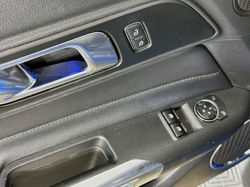 Used 2020 Ford Mustang GT Premium RWD image 18
