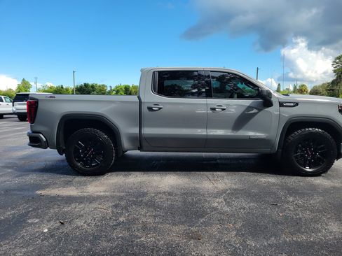 Certified 2024 GMC Sierra 1500 Elevation AWD/4WD image 4