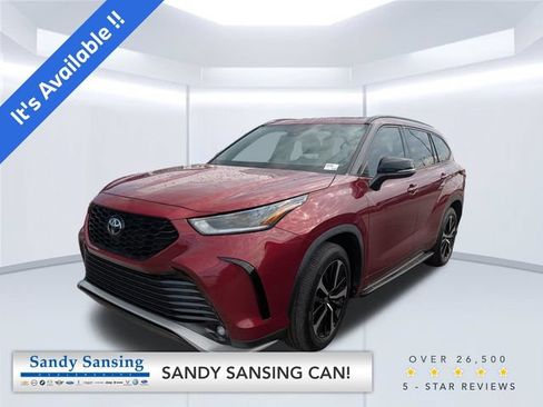 Used 2021 Toyota Highlander XSE AWD/4WD image 1