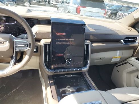 New 2026 GMC Yukon Denali RWD image 14