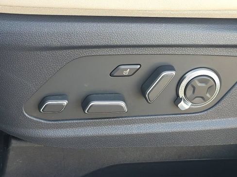 Used 2024 Hyundai Palisade Calligraphy FWD image 7