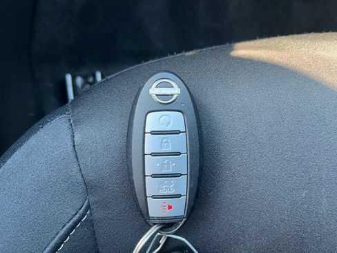 Used 2025 Nissan Altima 2.5 SV FWD image 23