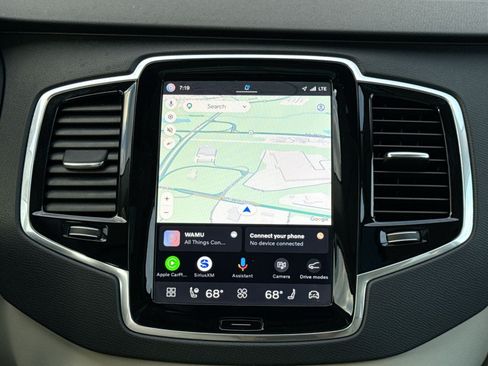 Certified 2023 Volvo XC90 T8 Plus w/ Protection Package Premier AWD/4WD image 20