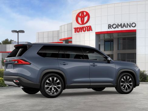 New 2026 Toyota Grand Highlander AWD Hybrid image 11