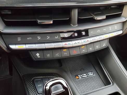 Certified 2023 Cadillac CT5 Luxury image 37