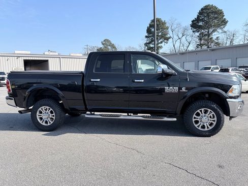 Used 2017 RAM 2500 Laramie image 4
