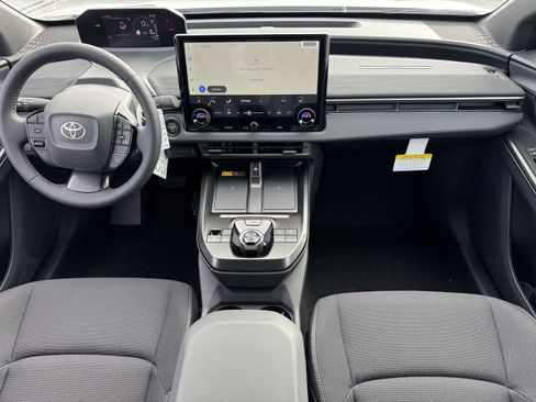 New 2026 Toyota C-HR AWD/4WD image 4