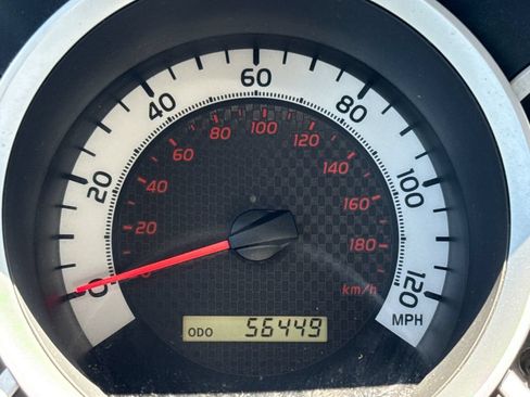 Used 2015 Toyota Tacoma 2WD Access Cab image 15