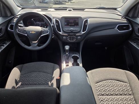 Certified 2024 Chevrolet Equinox LT FWD image 16