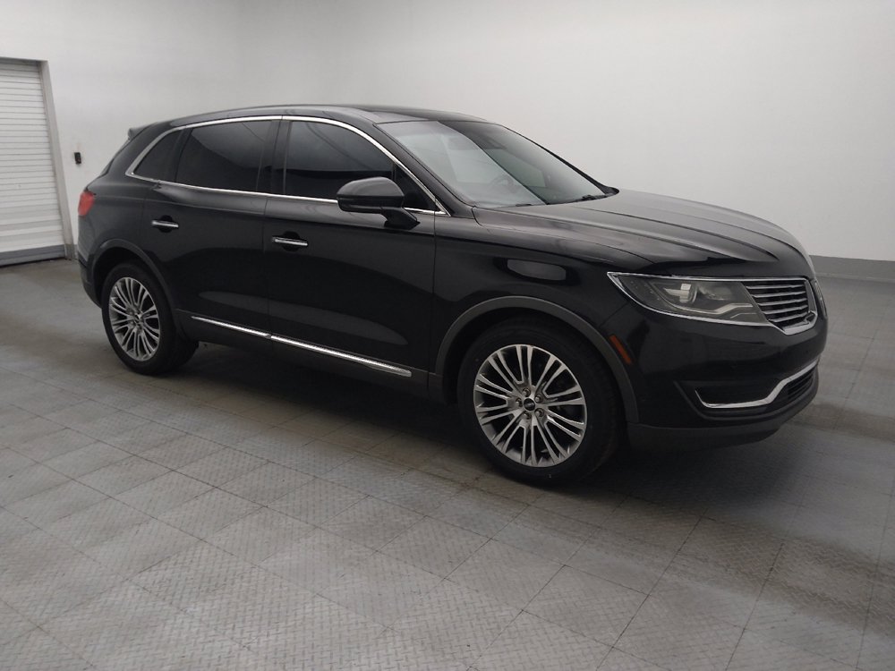 Used 2016 Lincoln MKX Reserve w/ Technology Package FWD image 11
