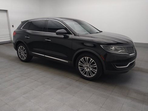 Used 2016 Lincoln MKX Reserve w/ Technology Package FWD image 11