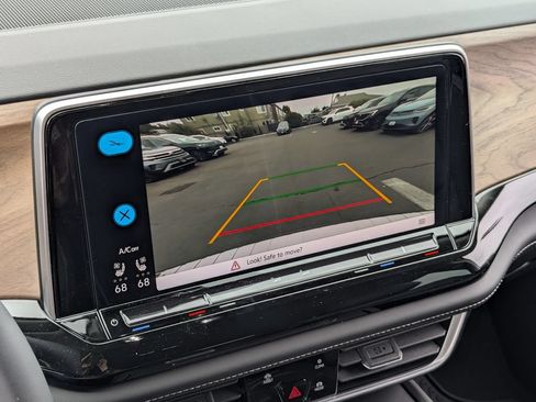 New 2026 Volkswagen Atlas SE AWD/4WD image 18