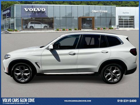 Used 2024 BMW X3 xDrive30i w/ Convenience Package AWD/4WD image 4