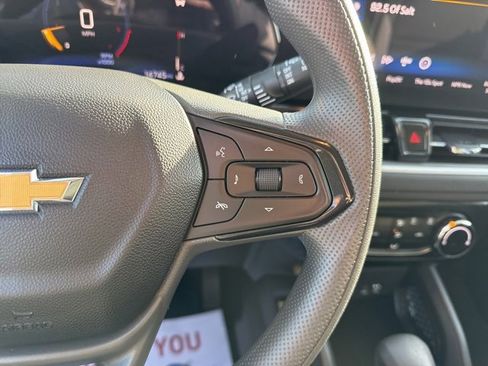 Used 2025 Chevrolet TrailBlazer LT image 17