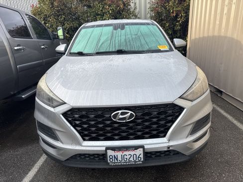 Used 2020 Hyundai Tucson SE w/ Cargo Package image 2