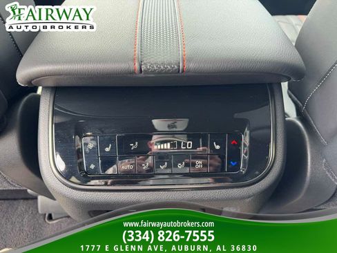 Used 2025 Nissan Armada PRO-4X w/ Pro-4X Premium Package AWD/4WD image 26