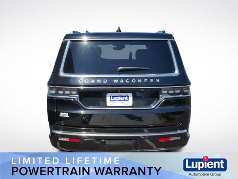 Used 2024 Jeep Grand Wagoneer L 4WD image 5