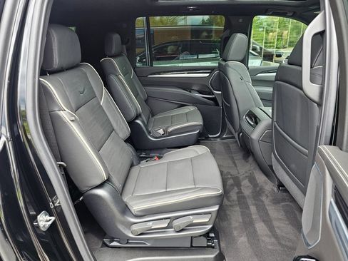 Certified 2026 Cadillac Escalade ESV Sport w/ Touring Package AWD/4WD image 12