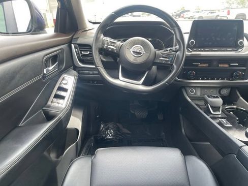 Used 2023 Nissan Rogue SV w/ SV Premium B Package AWD/4WD image 10