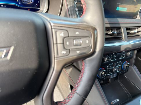 Used 2024 Chevrolet Suburban RST w/ Luxury Package AWD/4WD image 15