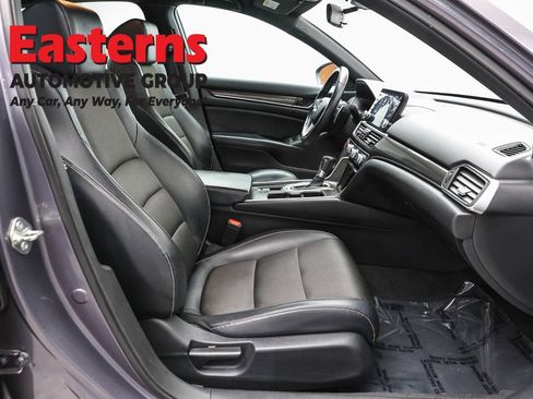 Used 2018 Honda Accord Sport image 22