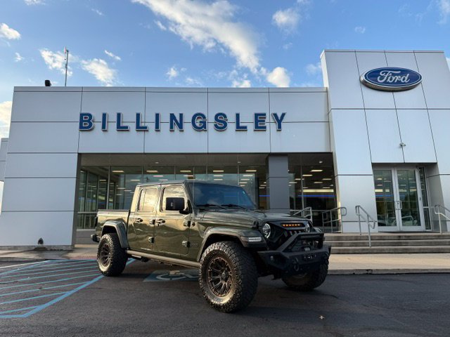 Used 2022 Jeep Gladiator Sport AWD/4WD image 1