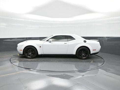 Used 2023 Dodge Challenger R/T Scat Pack image 2