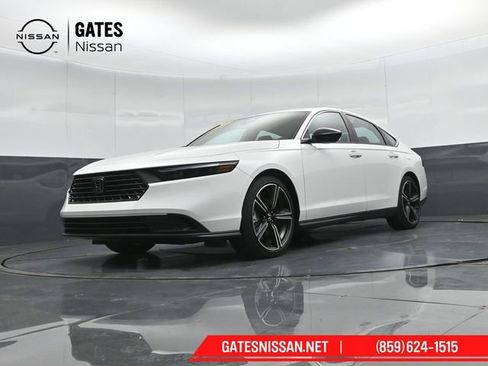Used 2024 Honda Accord Sport image 41