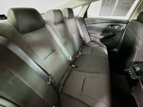 Certified 2025 Honda Accord SE image 33