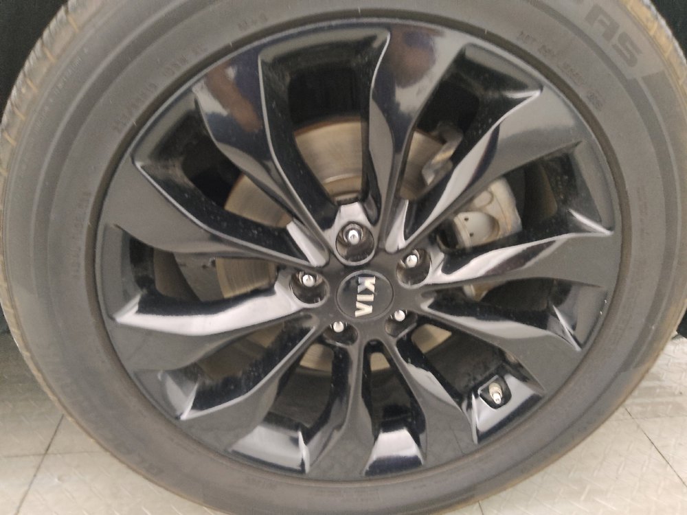 Used 2020 Kia Sorento EX FWD image 31