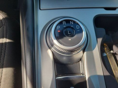 Certified 2023 Ford Explorer XLT RWD image 28