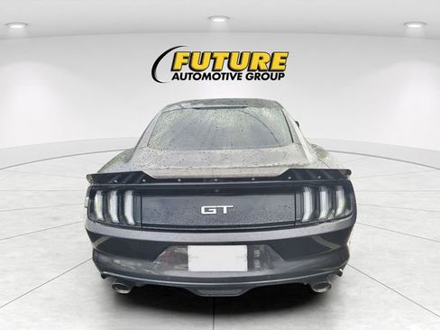 Used 2017 Ford Mustang GT w/ GT Performance Package RWD image 4