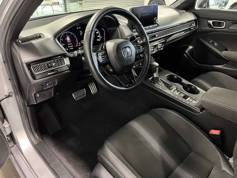 Used 2025 Honda Civic Sport image 19