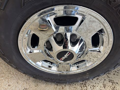 Used 2014 GMC Sierra 2500 SLE w/ SLE Preferred Package AWD/4WD image 32