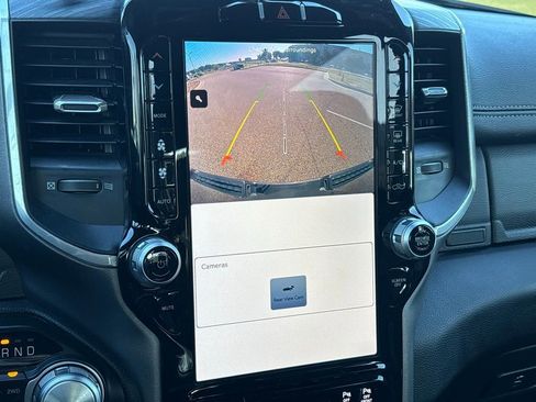 Used 2023 RAM 1500 Laramie image 20