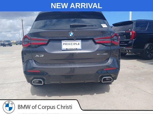 Used 2024 BMW X3 sDrive30i w/ M Sport Package RWD image 8