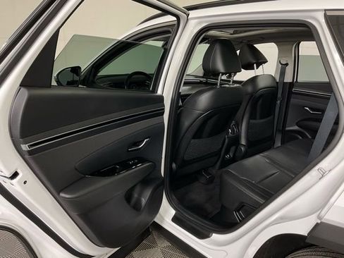 Used 2023 Hyundai Tucson Limited image 35