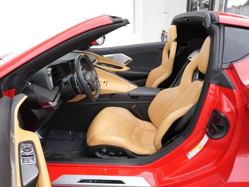 Used 2021 Chevrolet Corvette Stingray Preferred Cpe w/ Engine Appearance Package image 21