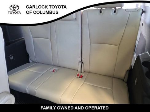 Used 2022 Toyota Highlander Limited AWD/4WD image 16