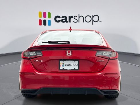 Used 2023 Honda Civic Sport image 4