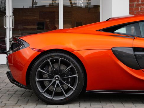 Used 2019 McLaren 570S Coupe image 14